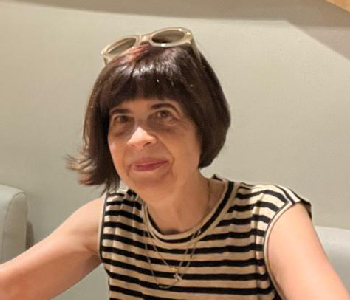 Imagen de una de las vocales de la asociación, Dª Rosa López-Ocón Barfaluy